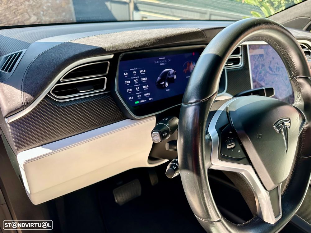 Tesla Model X P90D AWD - 17
