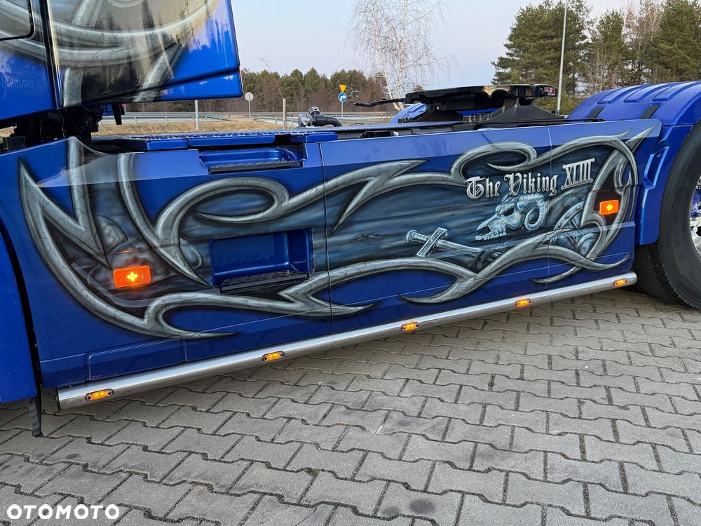 Volvo FH16 750 Show Truck tuning perfekcyjny stan pełna opcja XL - 27
