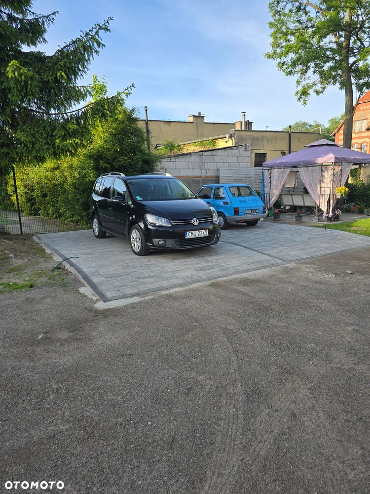 Volkswagen Touran 2.0 TDI DPF BlueMotion Technology DSG Life - 19