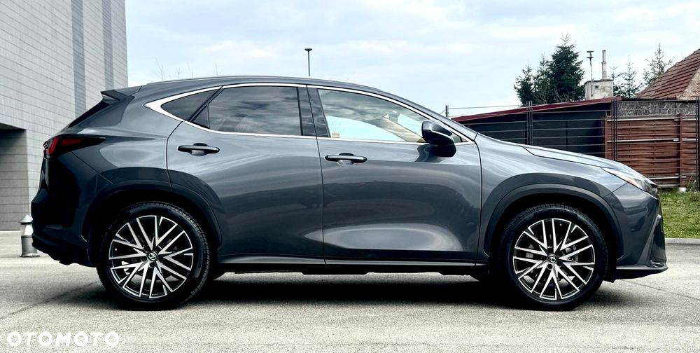 Lexus NX 350h Prestige AWD - 11