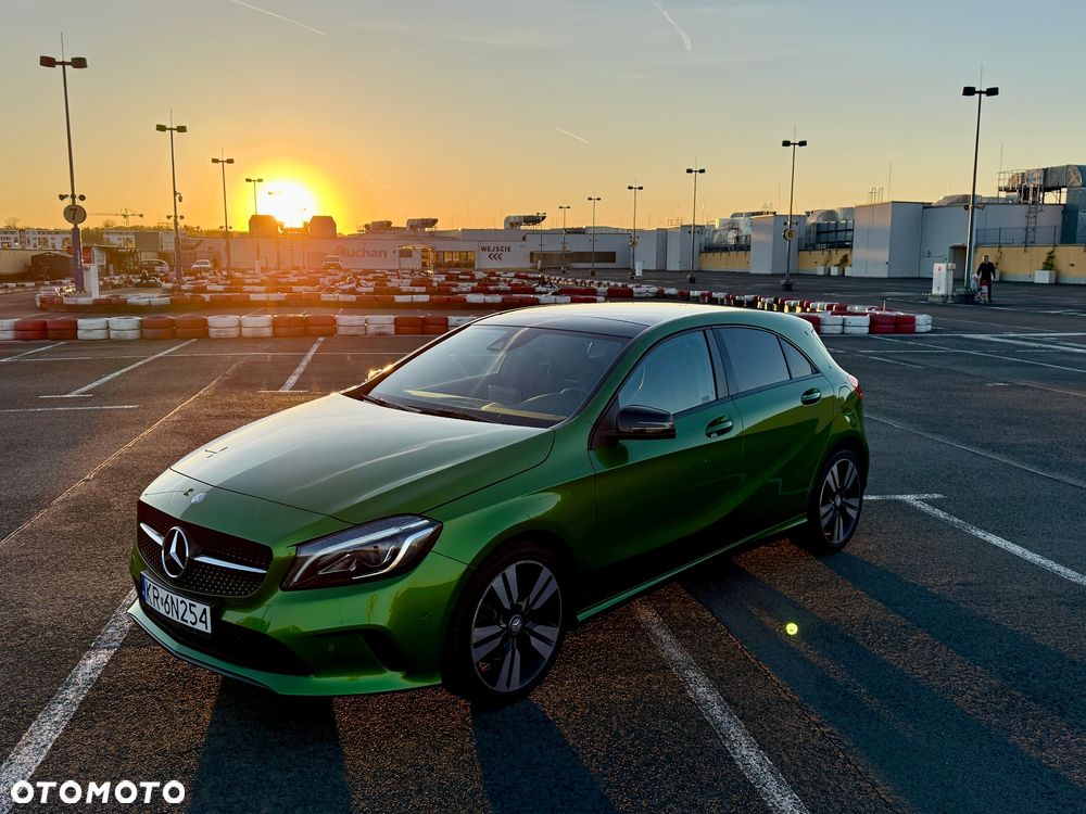 Mercedes-Benz Klasa A 220 4-Matic - 2