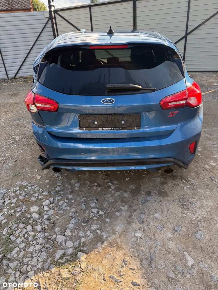 Ford Focus 2.3 EcoBoost ST X Edition - 6