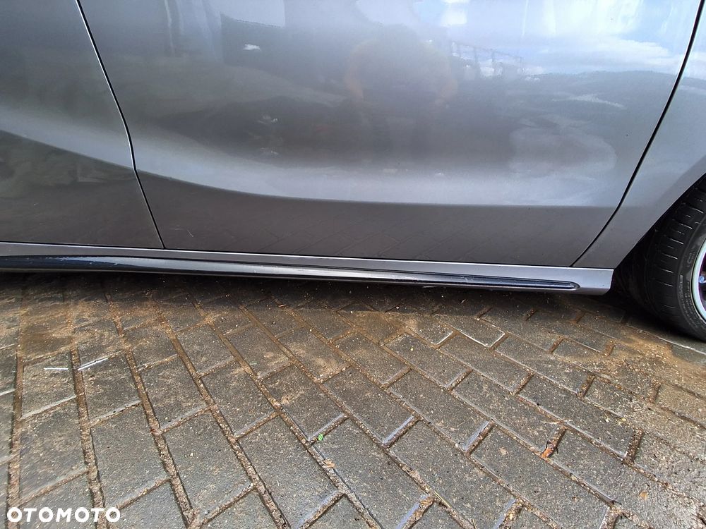 MERCEDES A-KLASA W176 PRAWEY PRZEDNI BŁOTNIK W KOLOR W ORYGINALE KOLOR 787 NIE MALOWANE Z 2016 ROK CENA ZA KOMPLET DRZWI BŁOTNIK DRZWI PRAWA STRONA - 8