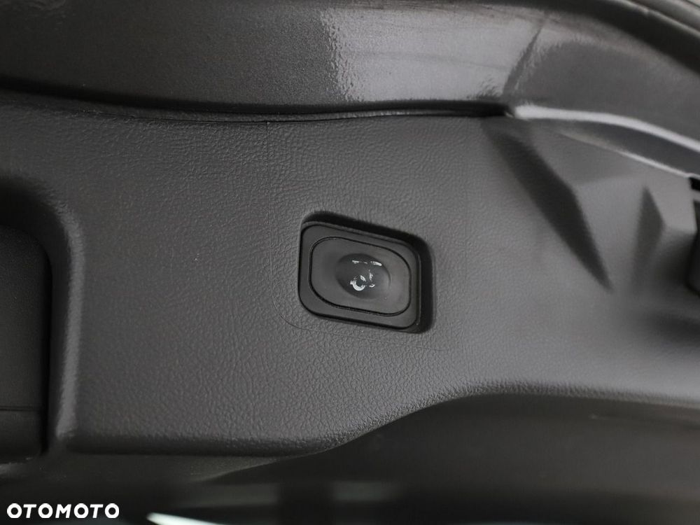 Ford Mondeo 2.0 EcoBlue Business Edition - 39