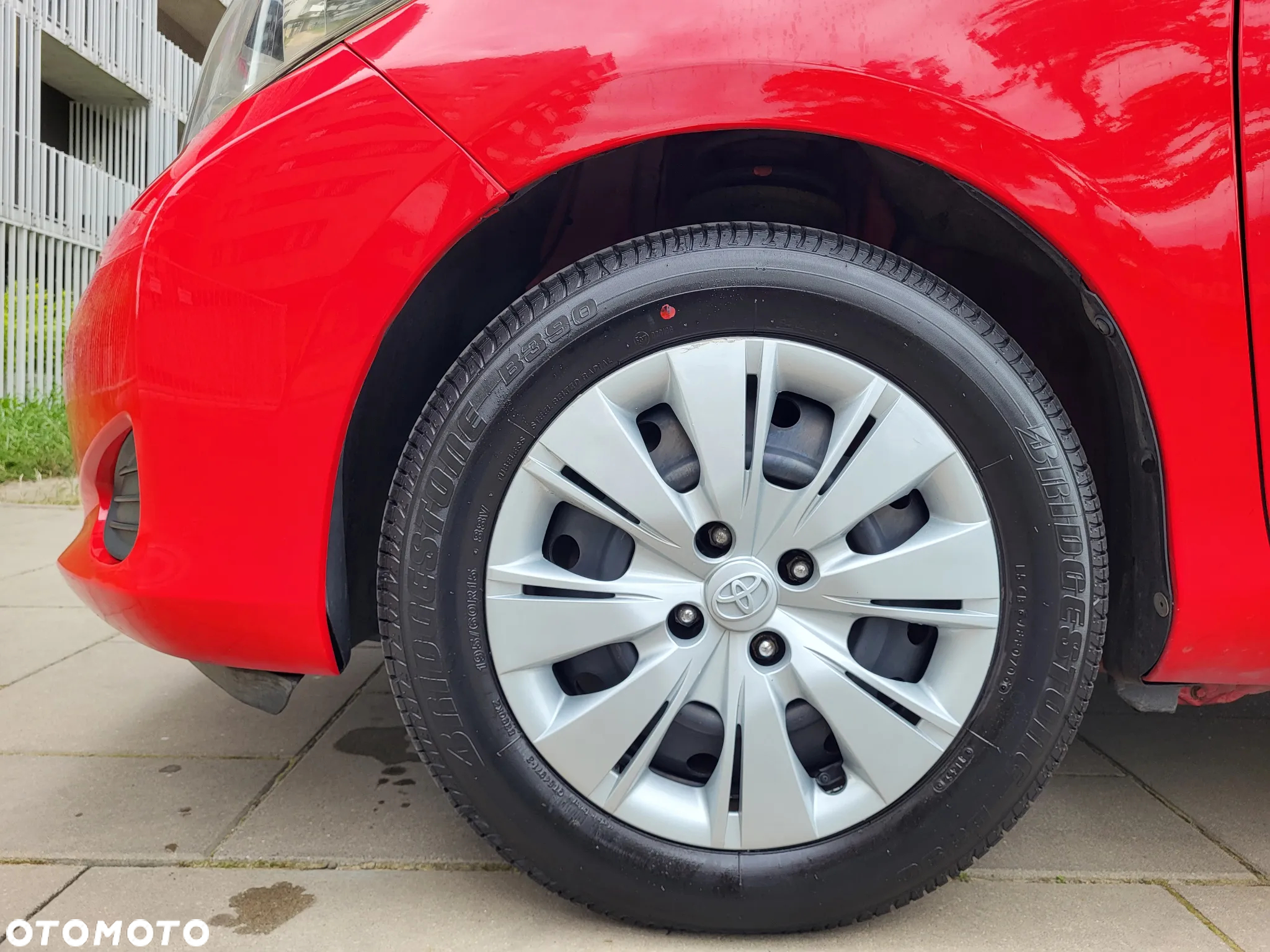 Toyota Yaris 1.0 Life - 24
