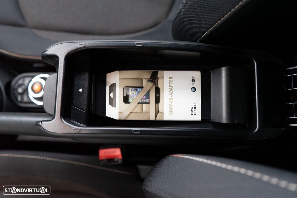 MINI 3 Portas Cooper D - 26