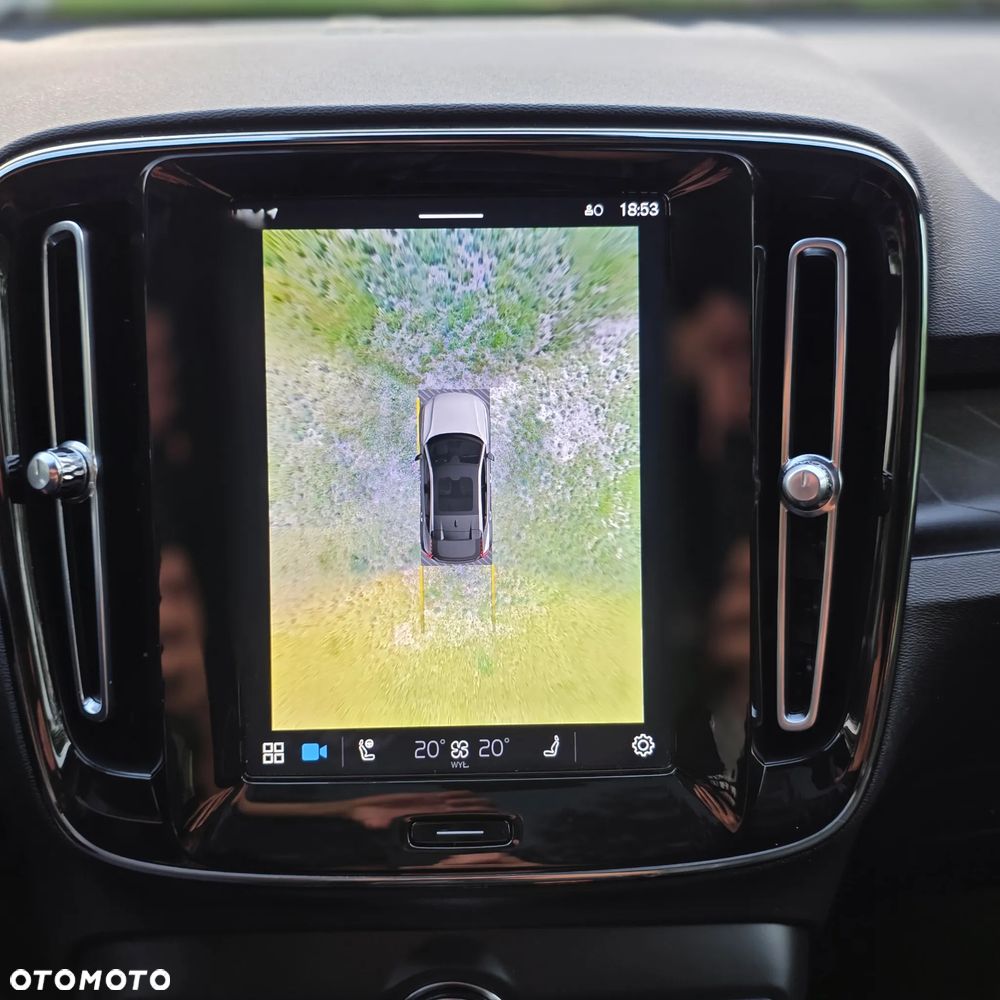 Volvo C40 Recharge 82 kWh Twin Motor Plus - 24