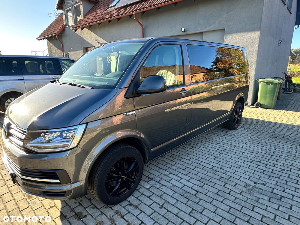 Volkswagen Caravelle - 13