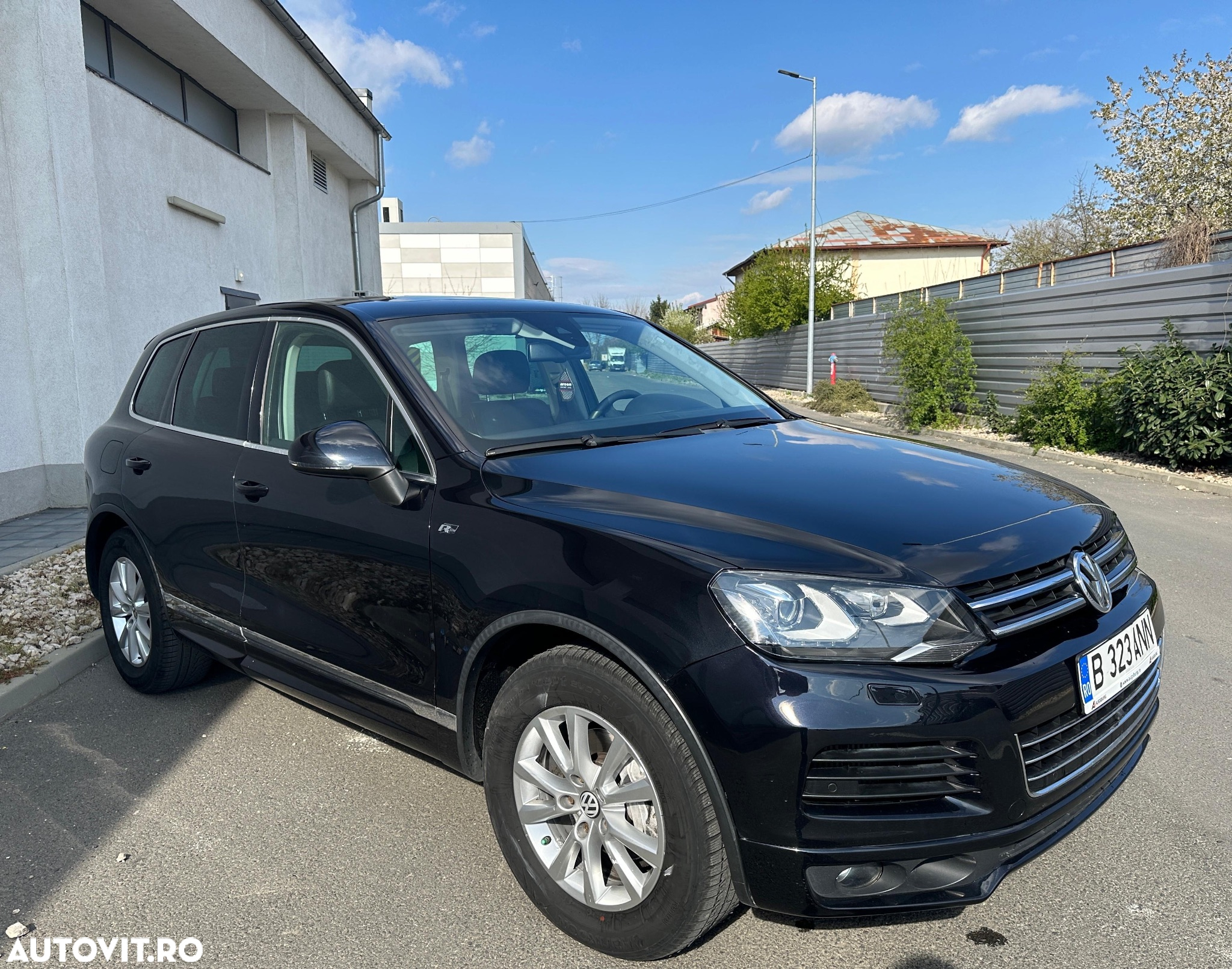 Volkswagen Touareg 3.0 V6 TDI Blue Motion DPF Automatik - 3