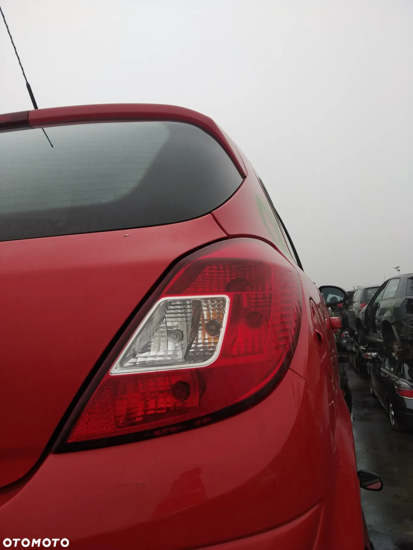 OPEL CORSA D 06 - 11 1.2 Z12XEP DRZWI PRZÓD TYL LEWE PRAWE Y547 - 11
