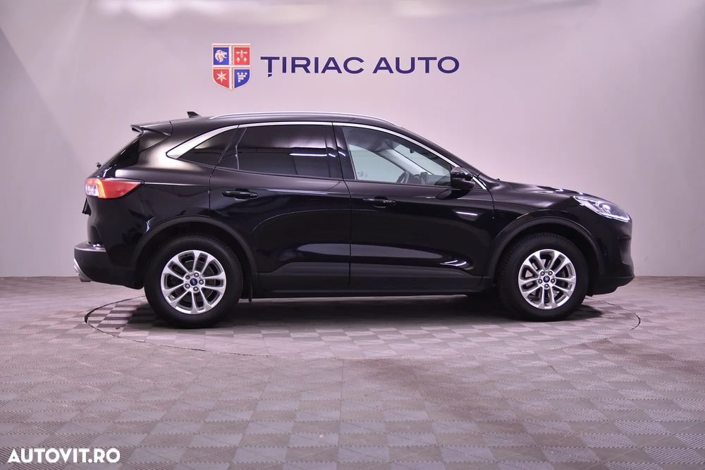 Ford Kuga - 6