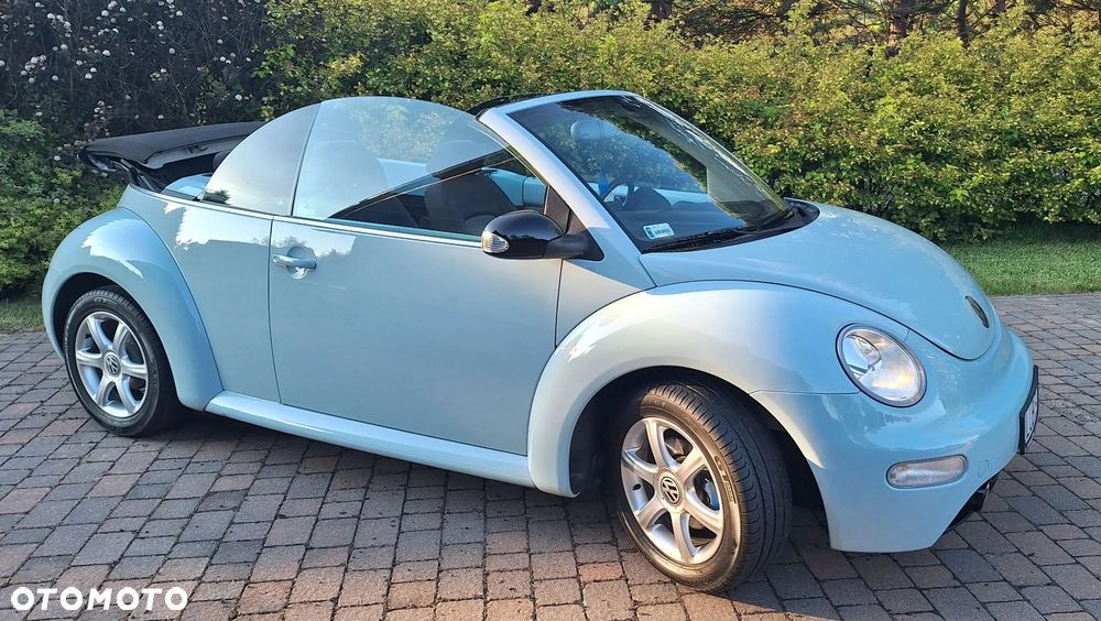 Volkswagen New Beetle - 1