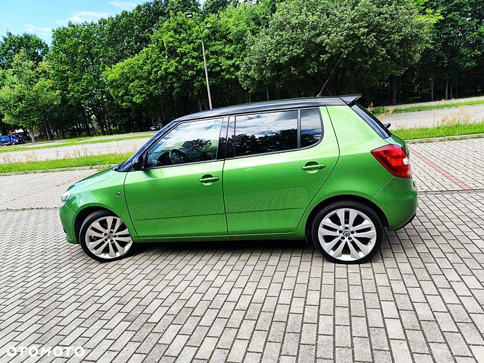 Skoda Fabia 1.4 TSI DSG RS - 6