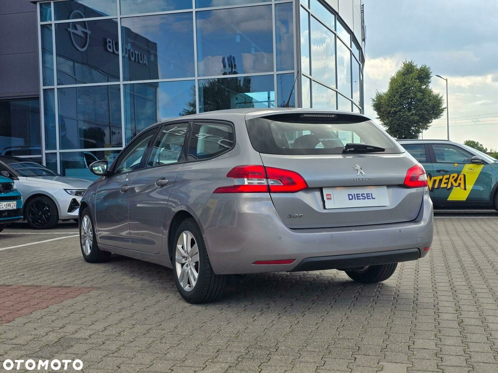 Peugeot 308 1.5 BlueHDi Active S&S - 4