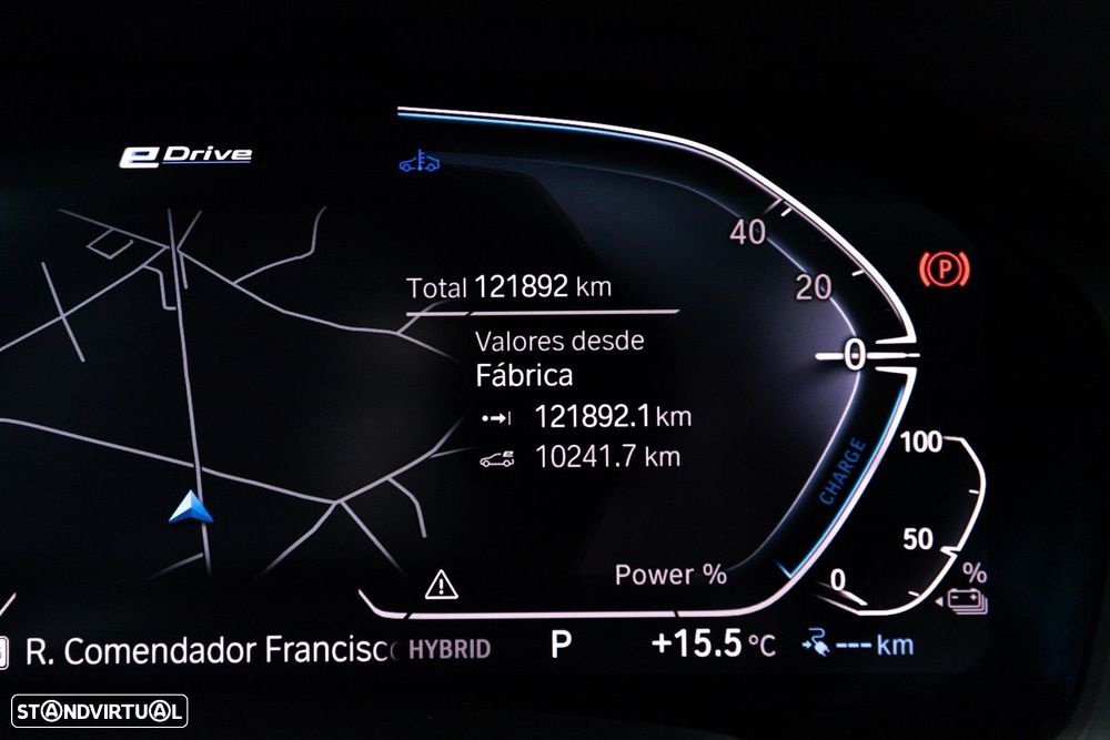 BMW 330 e iPerformance Pack M - 30