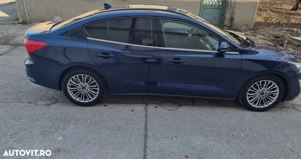 Ford Focus 1.5 EcoBlue Titanium Business - 5