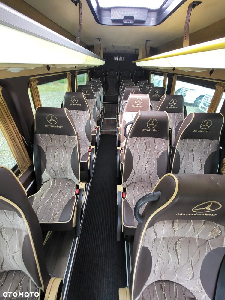 Mercedes-Benz Sprinter 519 CDI 24 miejsca + 4 stojące - 15