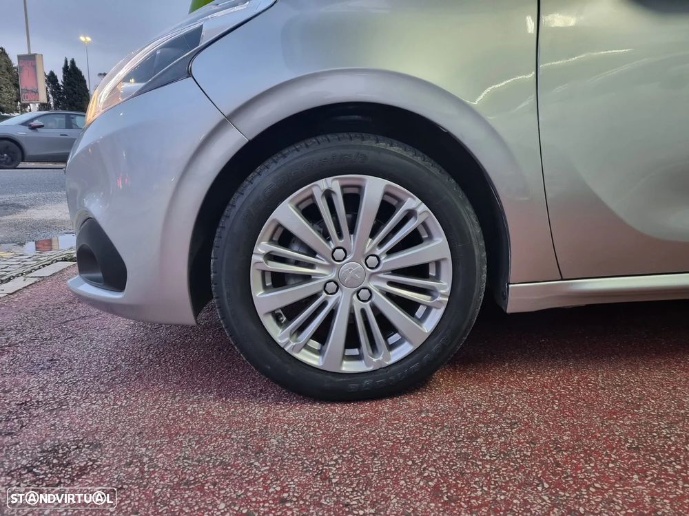 Peugeot 208 1.2 PureTech Style - 5