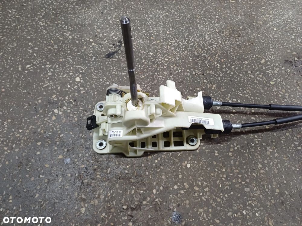 wybierak lewarek linka zmiany biegow land rover freelander II 06-11r 2.2td4 - 3