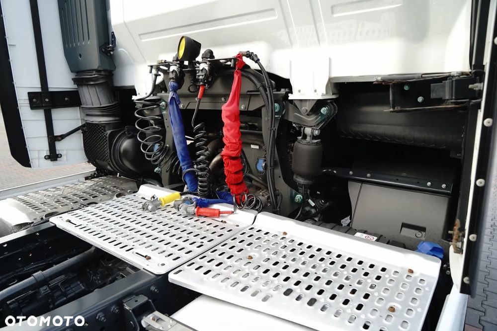 Iveco S-WAY / 510 / RETARDER / KLIMA POSTOJOWA - 18