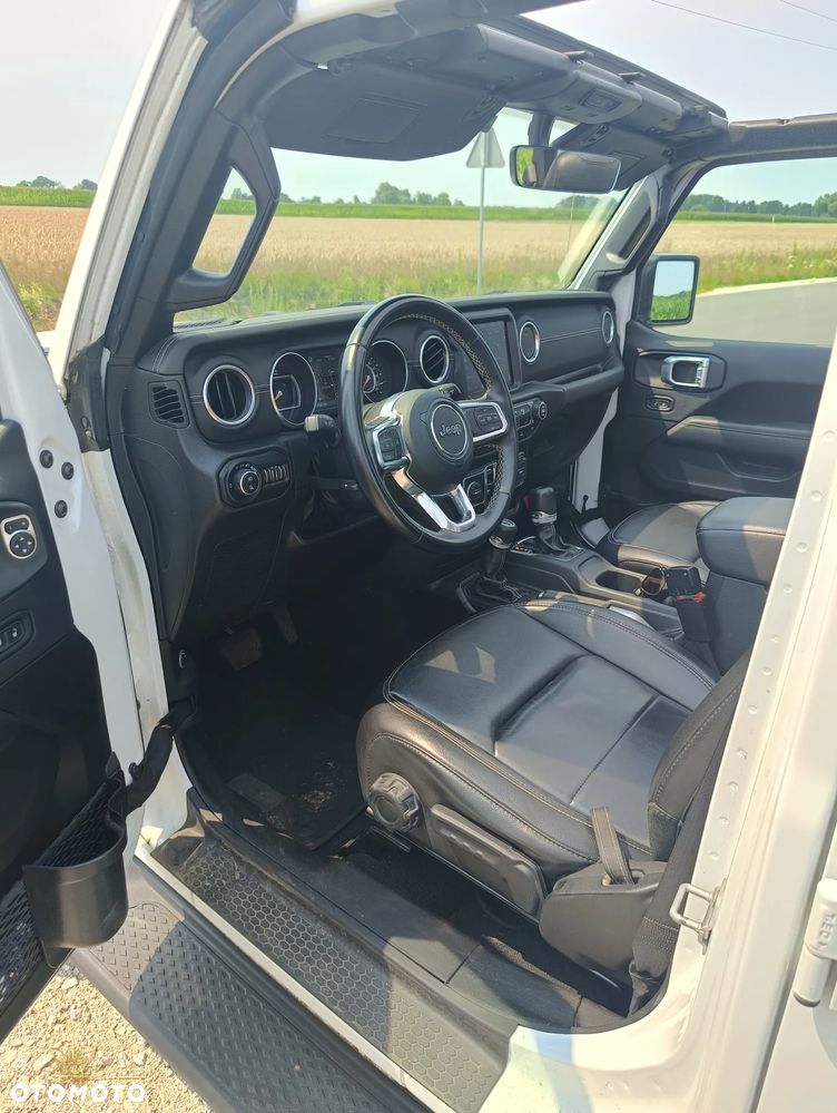 Jeep Gladiator - 24