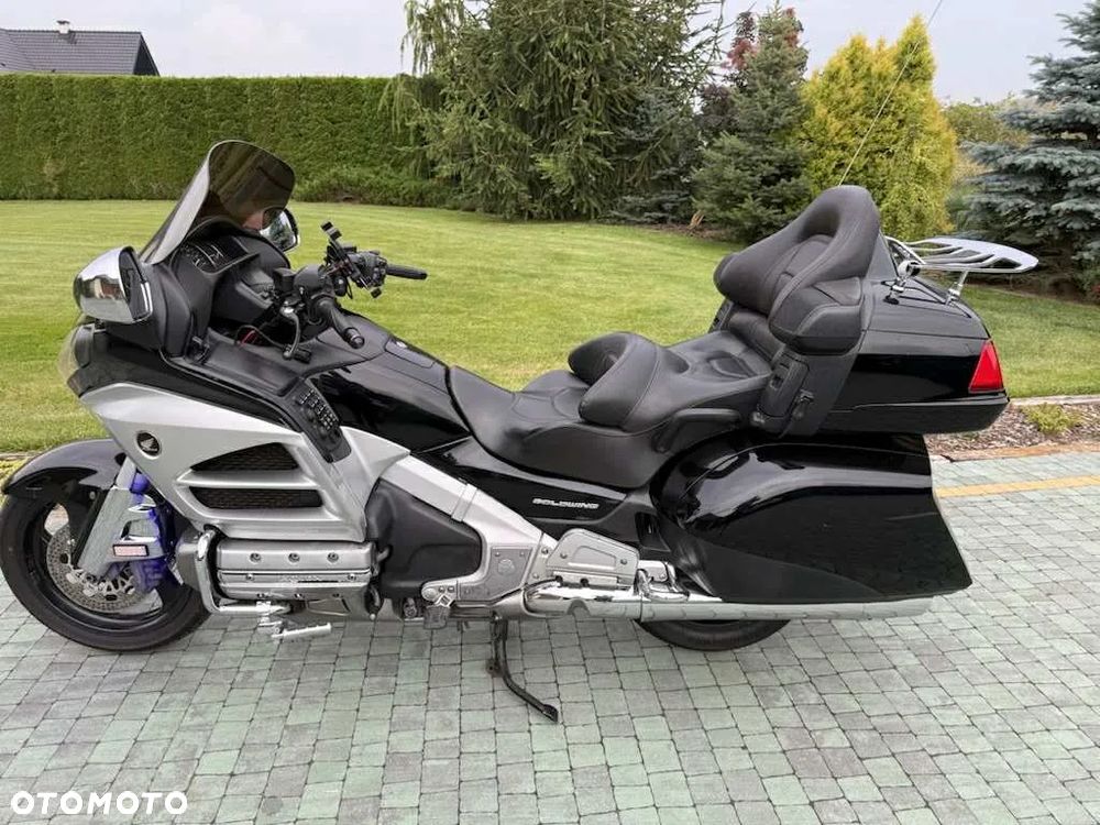 Honda GL - 6