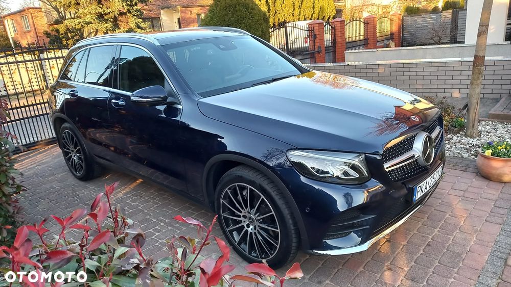 Mercedes-Benz GLC 250 d 4Matic 9G-TRONIC AMG Line - 1