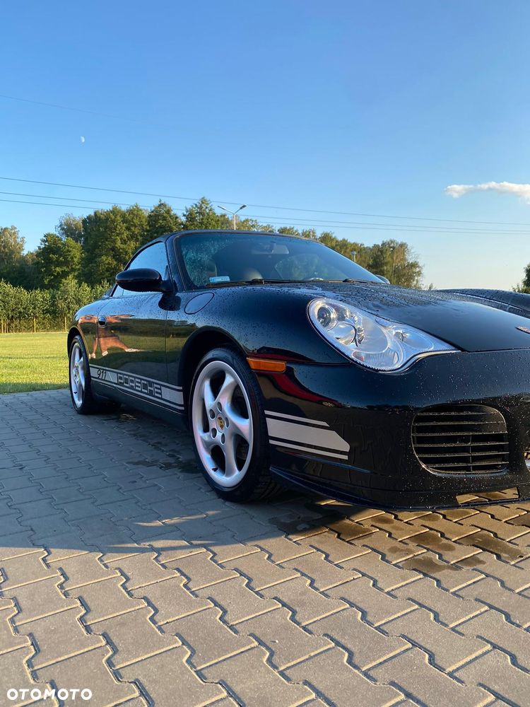 Porsche 911 Carrera 4 Cabrio - 5