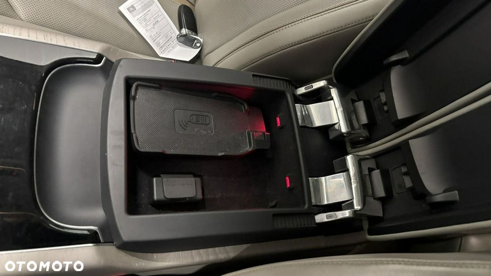 Audi A8 3.0 TDI DPF quattro tiptronic - 17