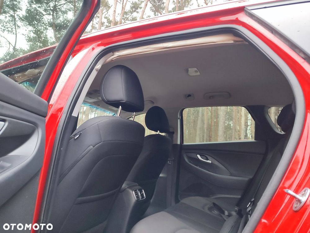 Hyundai i30 i30cw 1.4 Fifa World Cup Edition - 12