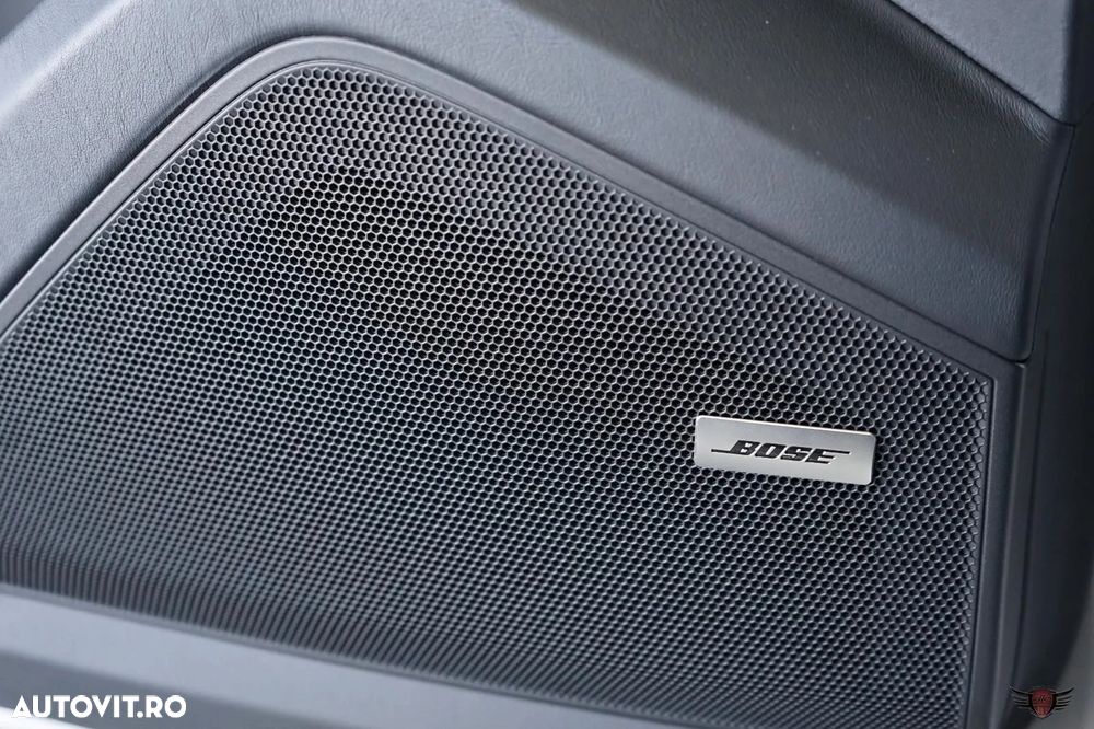 Porsche Cayenne E-Hybrid Tiptronic S Black Edition - 25