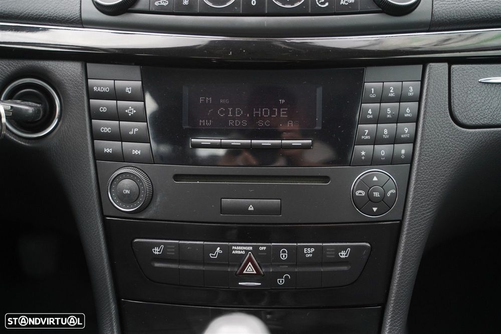 Mercedes-Benz E 220 CDi Elegance - 21