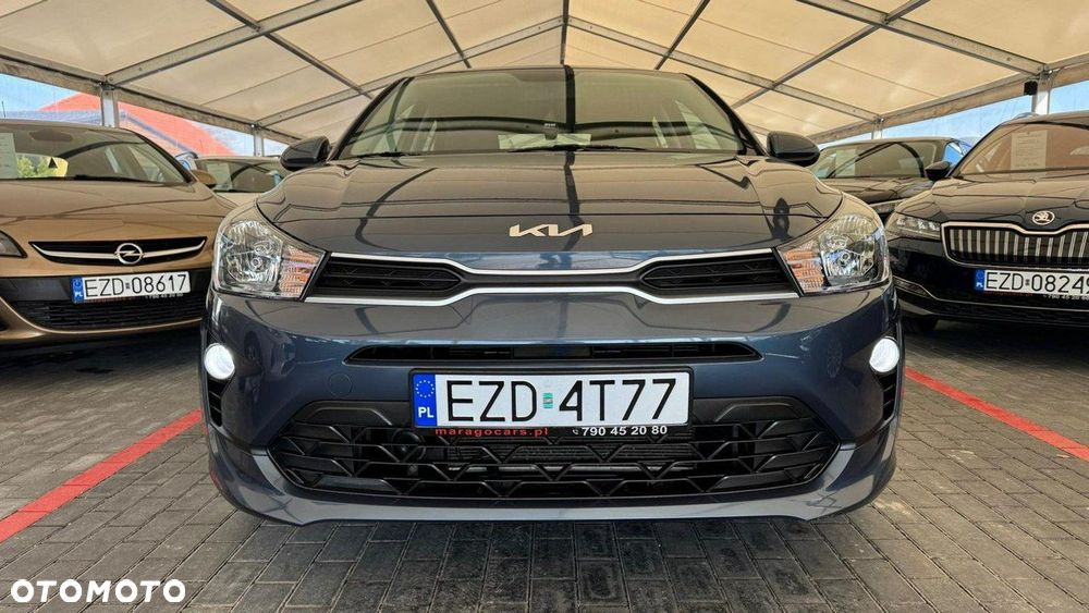 Kia Rio - 5