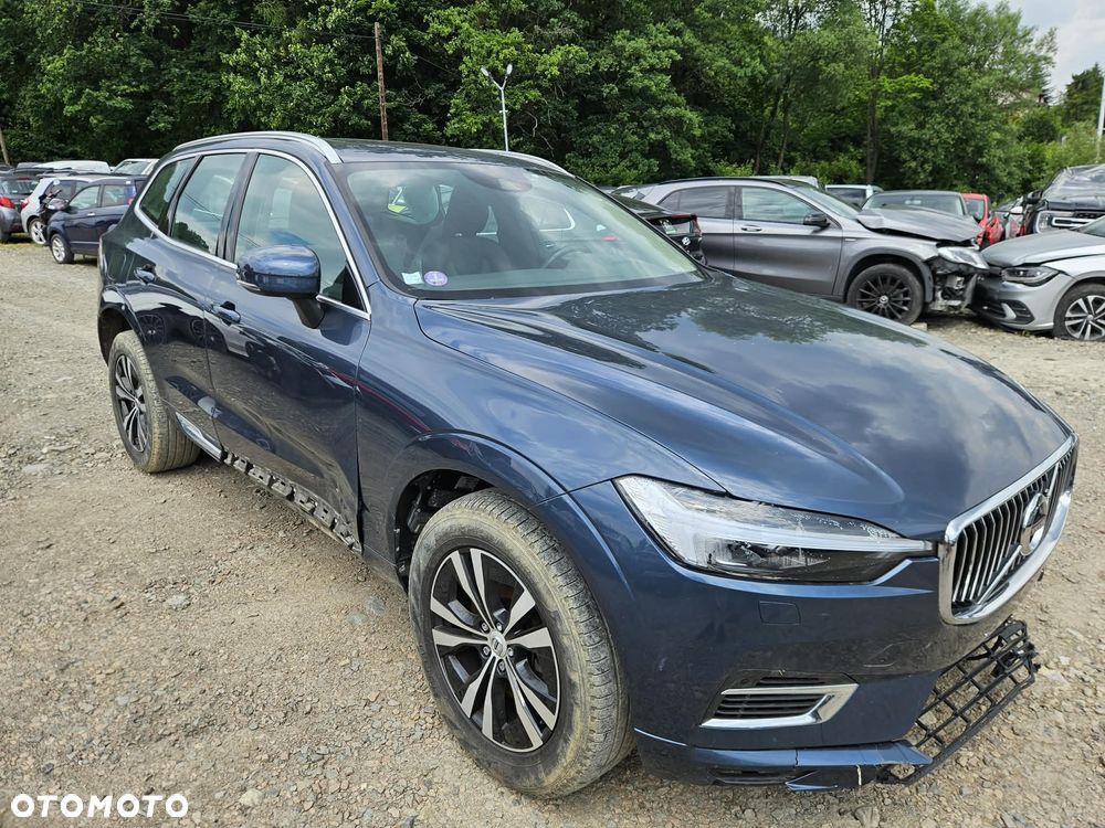 Volvo XC 60 T6 AWD Recharge Geartronic Inscription Expression - 2