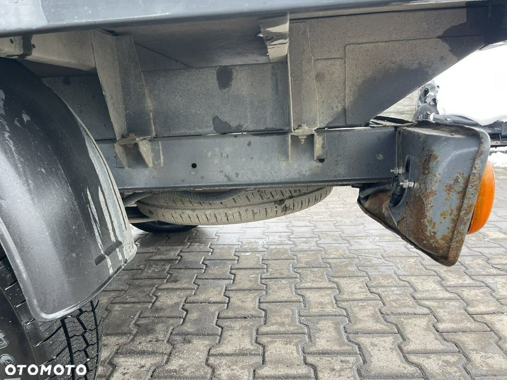 Volkswagen Transporter - 11