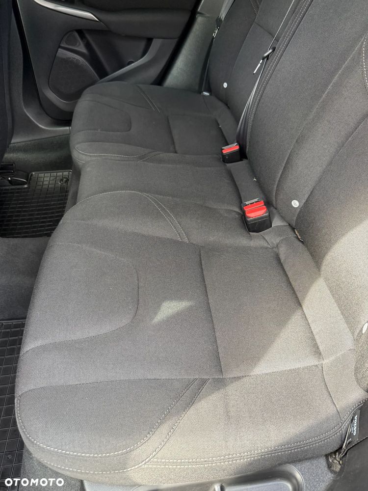 Volvo V40 D2 Kinetic - 21