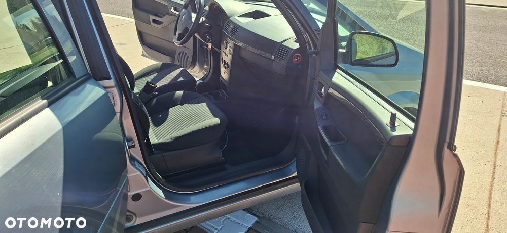 Opel Meriva 1.6 Enjoy MTA - 17