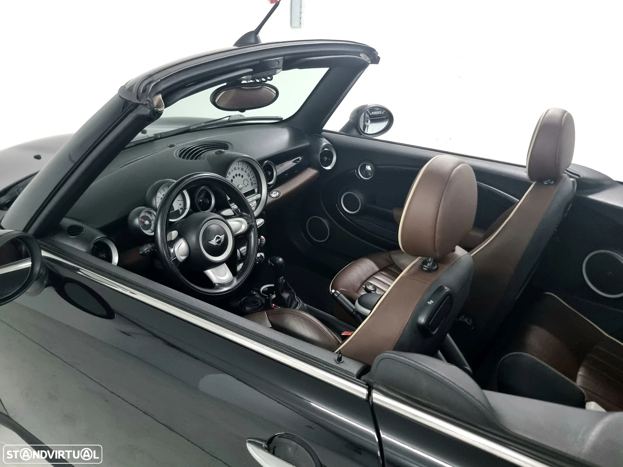 MINI Cabrio Cooper Auto - 13