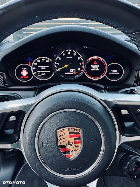 Porsche Cayenne Coupe - 4