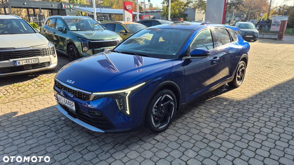 Kia K4