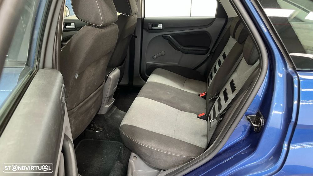 Ford Focus 1.6 TDCi Sport - 10