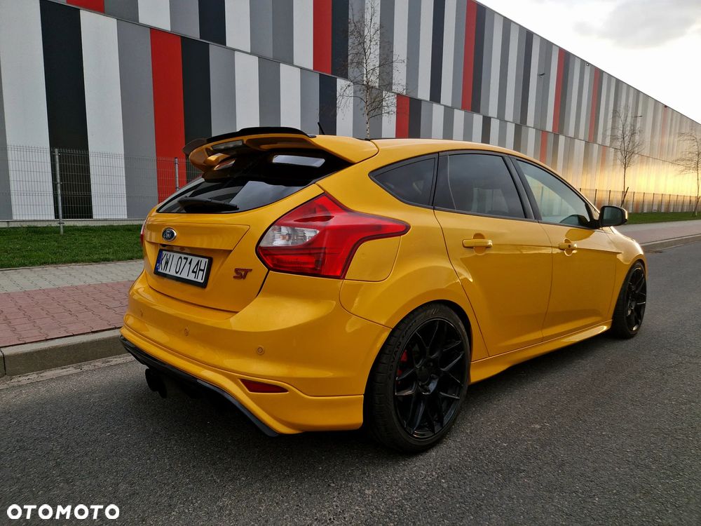 Ford Focus - 6