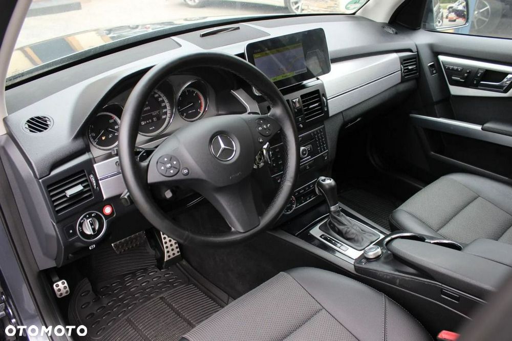 Mercedes-Benz GLK 250 CDI DPF 4Matic BlueEFFICIENCY 7G-TRONIC - 7