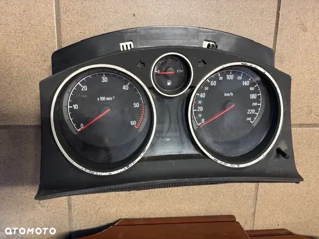 OPEL ASTRA H III LICZNIK ZEGARY A2C53164392 13309003 13251615 A2C53024902 13225980 A2C53164392 - 18