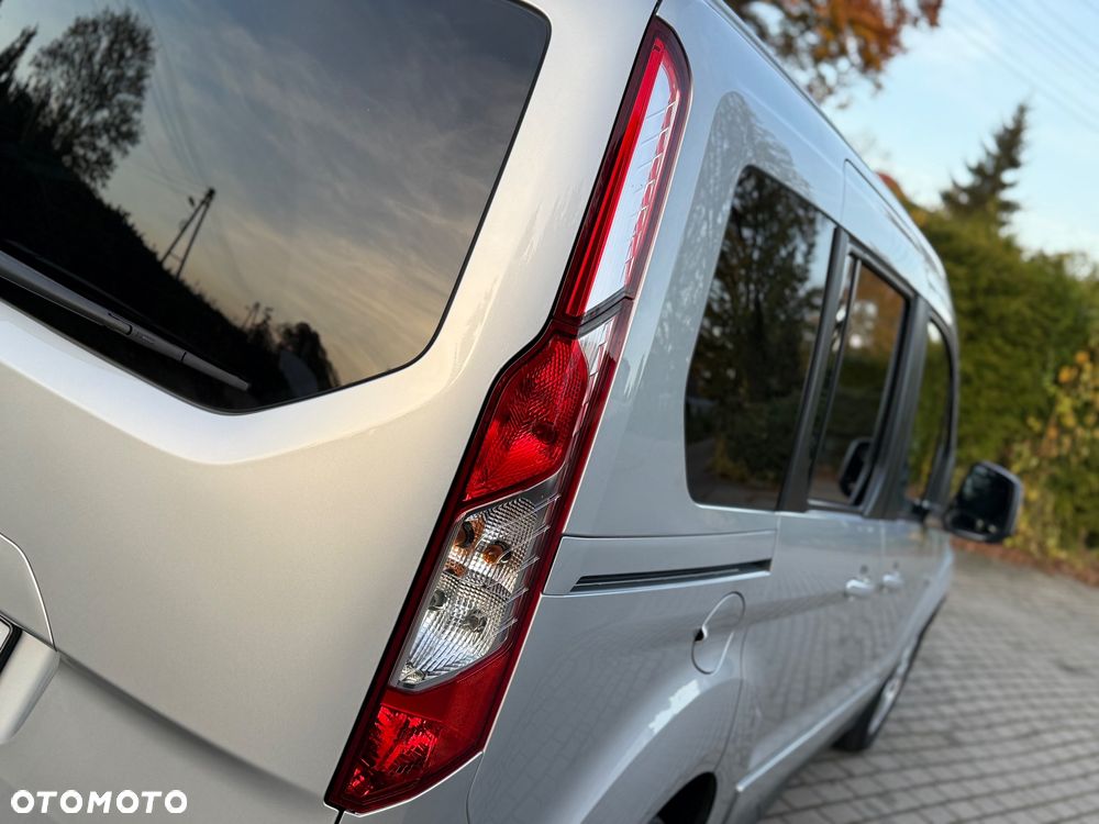 Ford Tourneo Connect 1.6 TDCi Titanium - 37