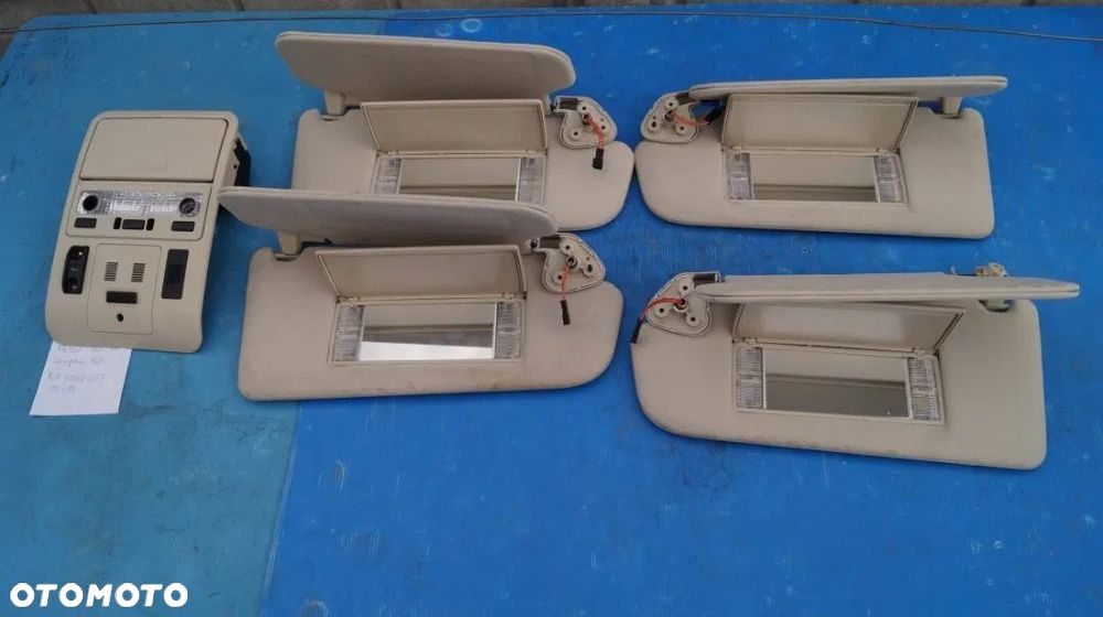 Daszek przeciwsłoneczny lampka Range Rover Vogue 09-12 - 2