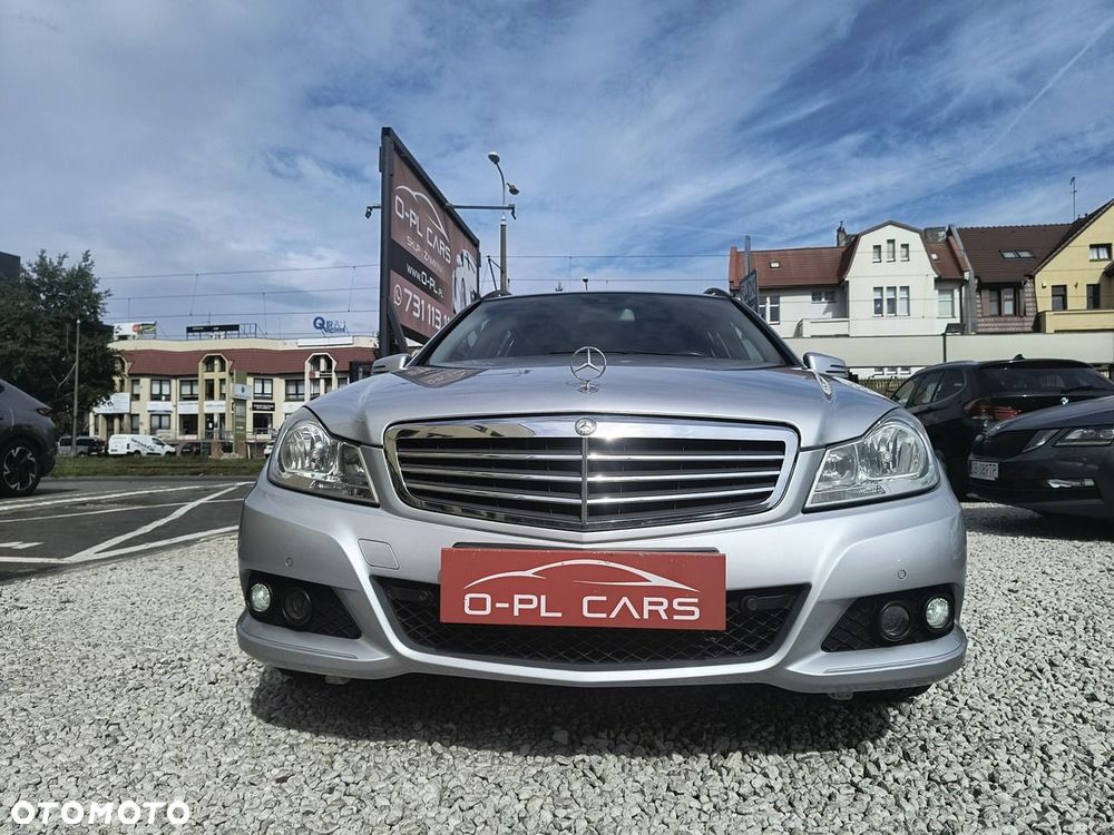 Mercedes-Benz Klasa C 200 CDI DPF (BlueEFFICIENCY) Elegance - 40