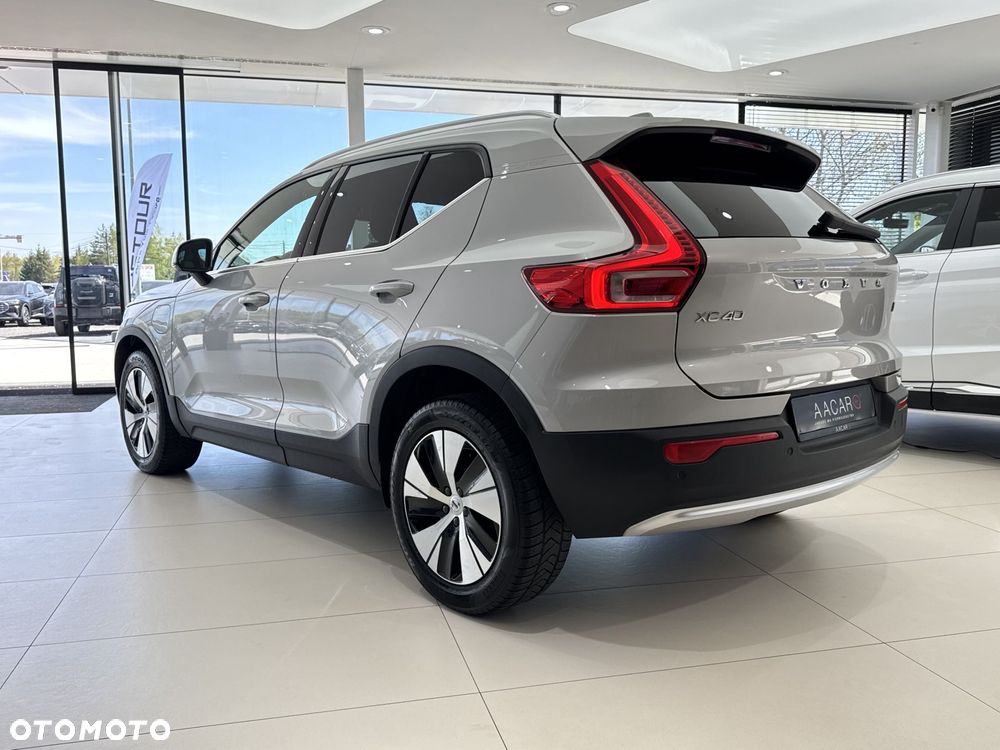 Volvo XC 40 T4 Plug-In Hybrid Core - 3