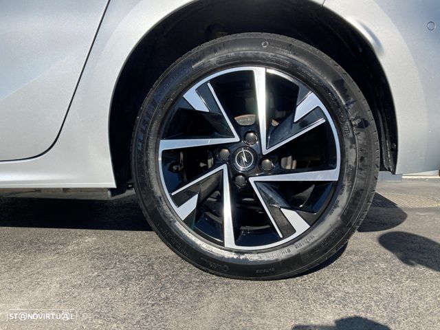 Opel Corsa 1.2 T GS - 12