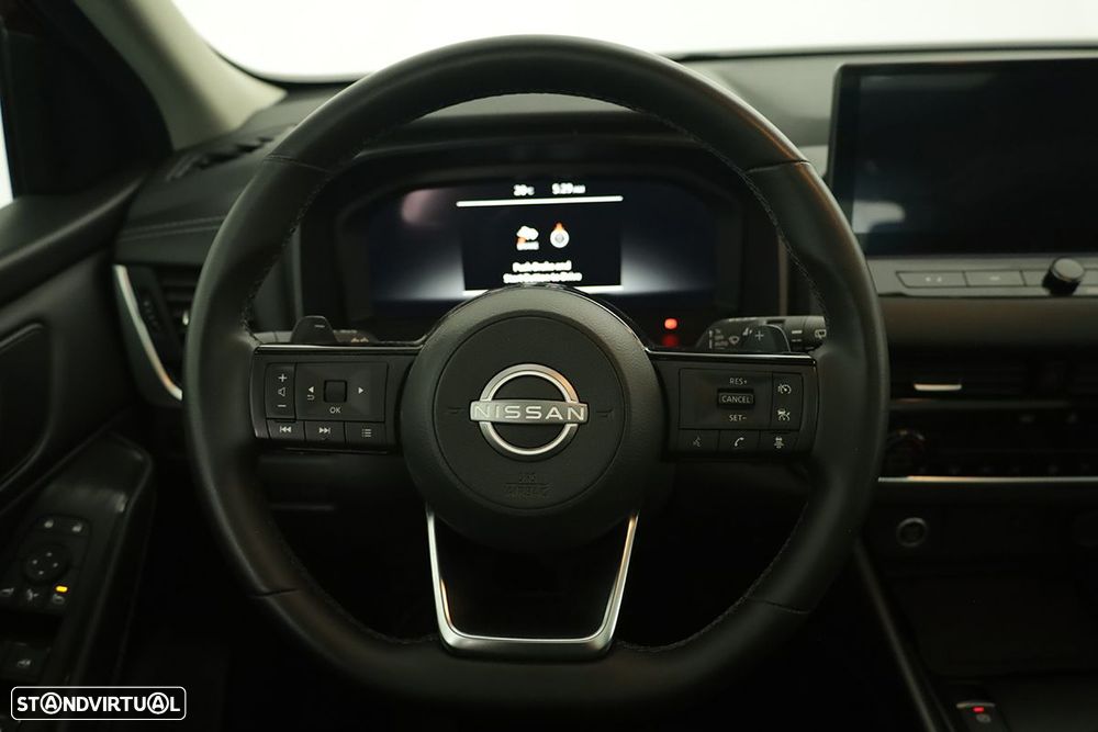 Nissan Qashqai 1.3 DIG-T N-Connecta LED Xtronic - 15